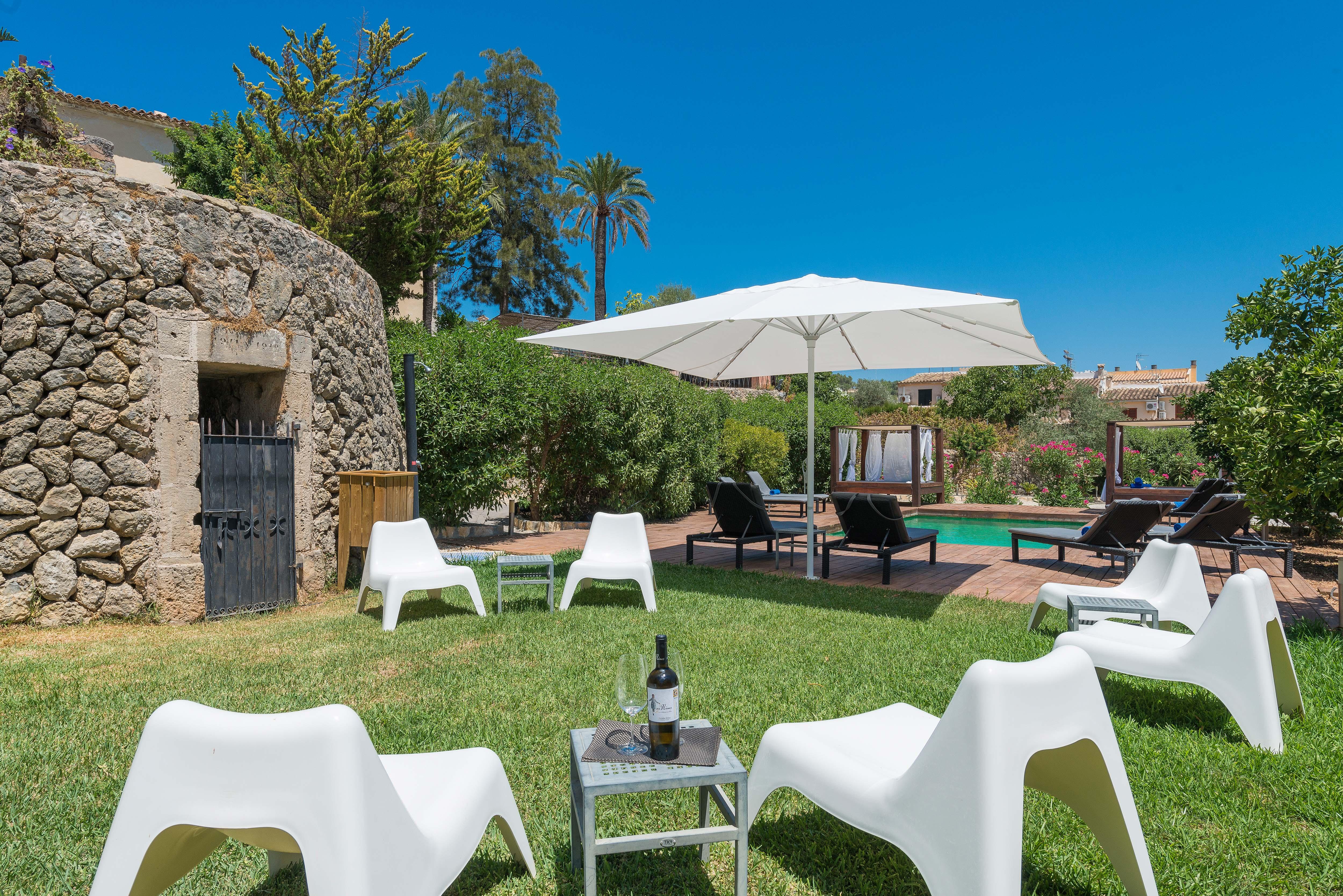 Hotel Turixant Mancor del Valle Bagian luar foto