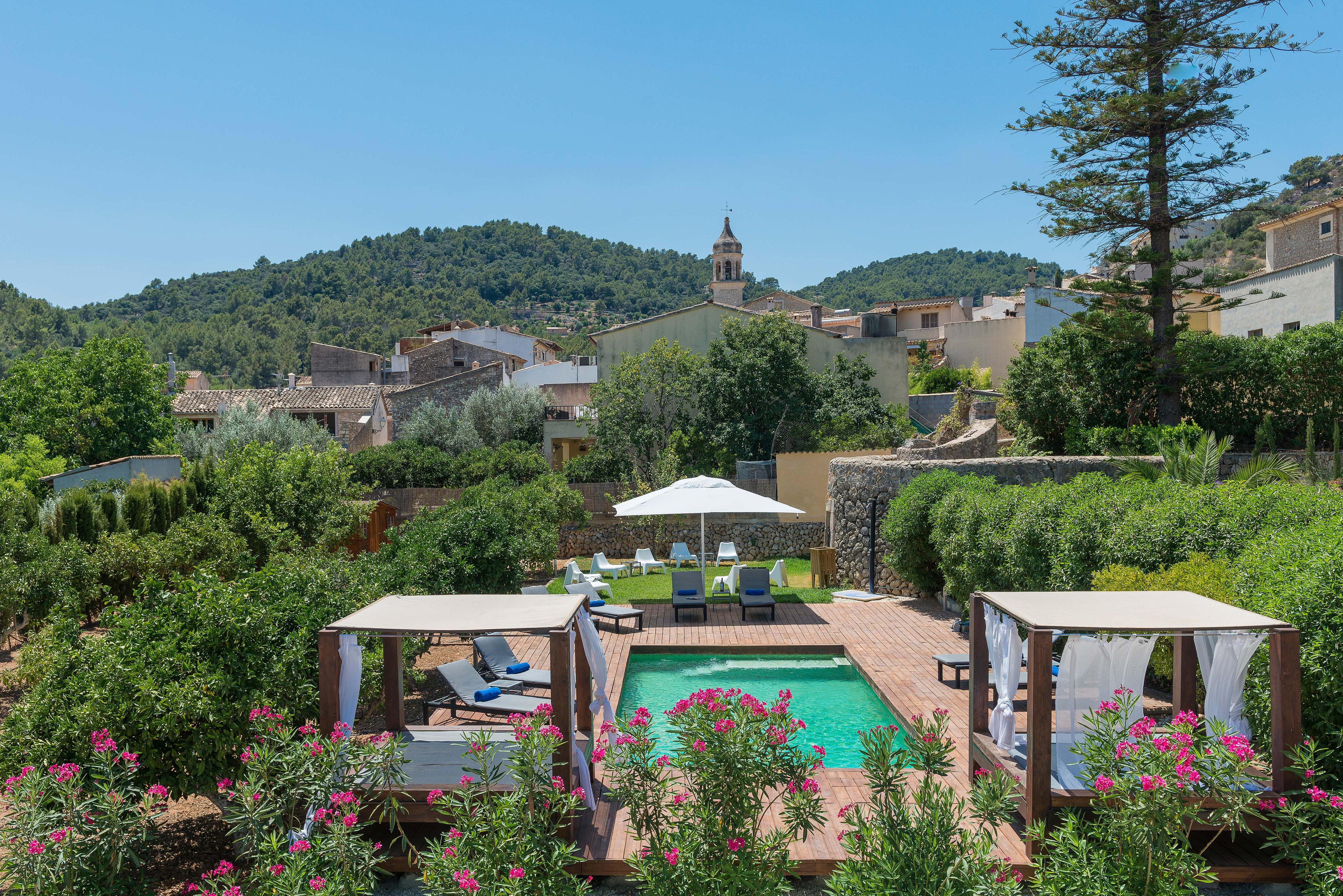 Hotel Turixant Mancor del Valle Bagian luar foto